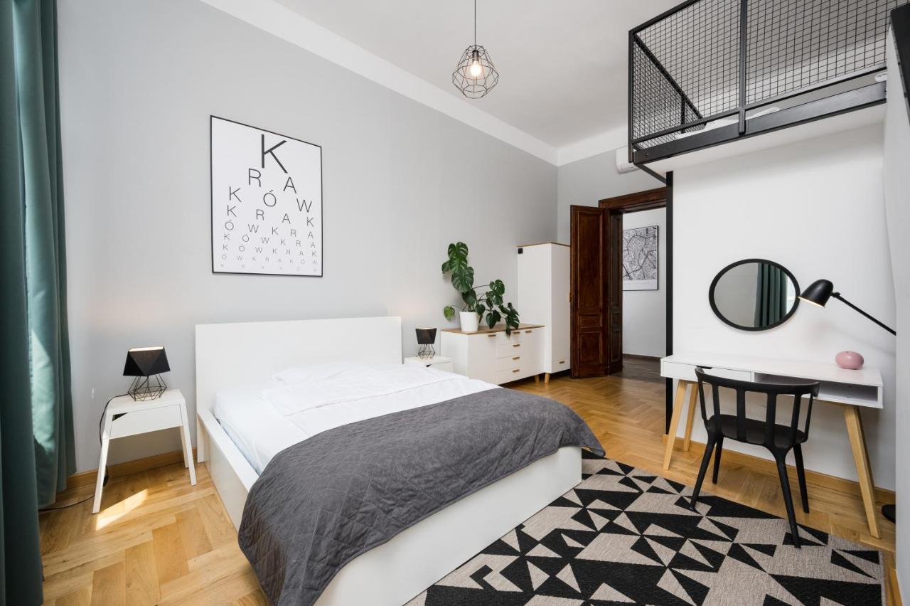 Beautiful Apartment, Great Location, Old Town & Kazimierz Cracovie Extérieur photo