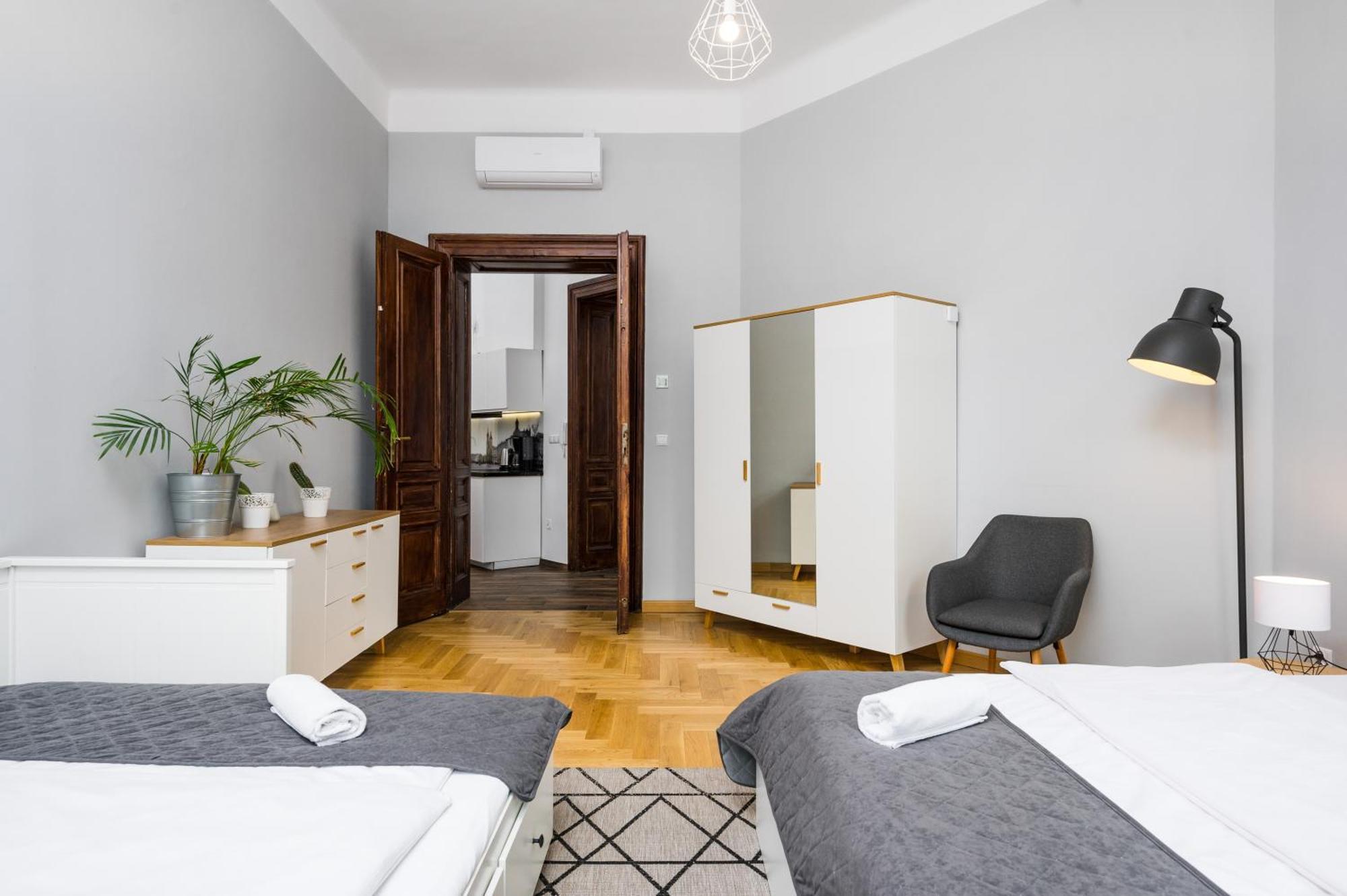 Beautiful Apartment, Great Location, Old Town & Kazimierz Cracovie Extérieur photo